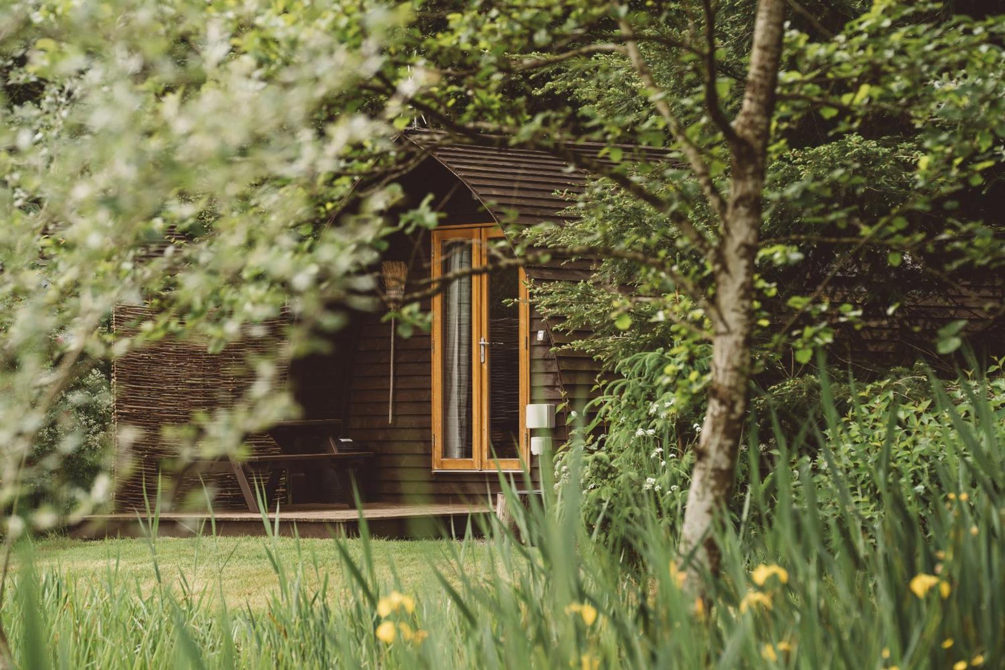 Ball Hall Farm By Wigwam Holidays East Cottingwith Номер фото