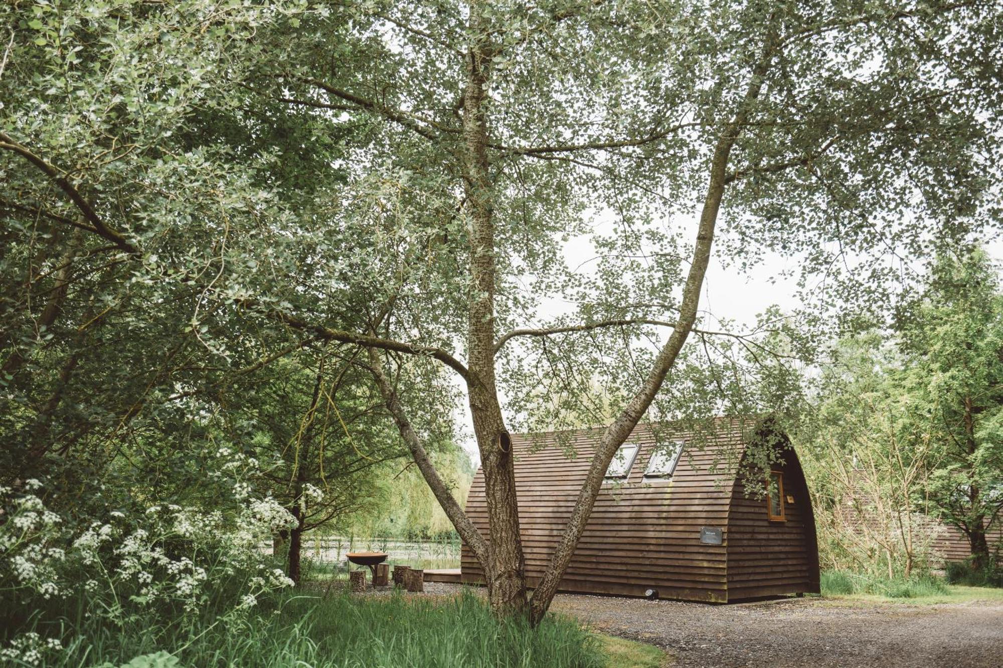 Ball Hall Farm By Wigwam Holidays East Cottingwith Номер фото
