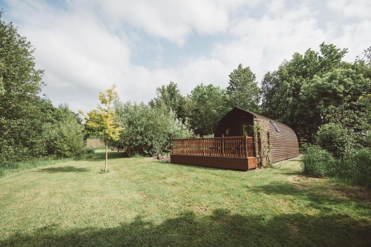 Ball Hall Farm By Wigwam Holidays East Cottingwith Номер фото